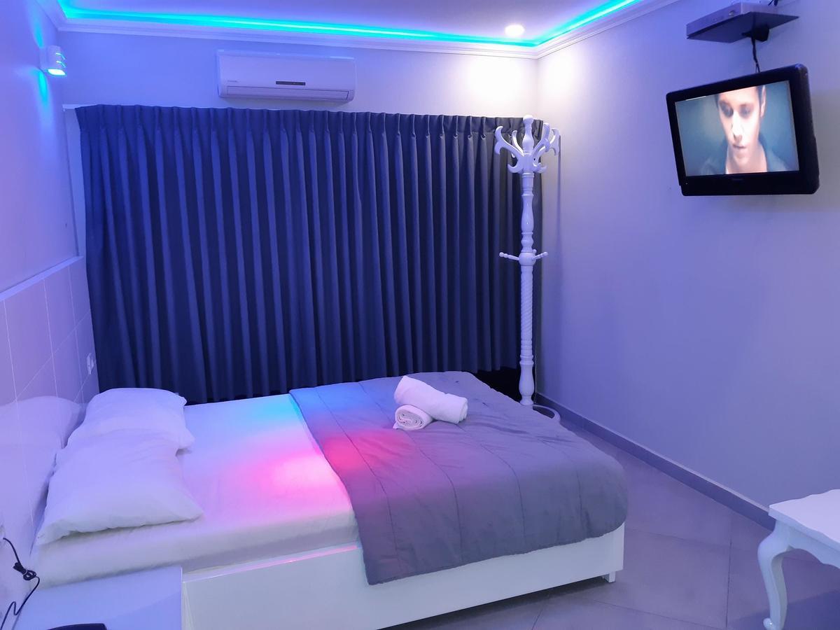 Spat Business Holon Exterior foto