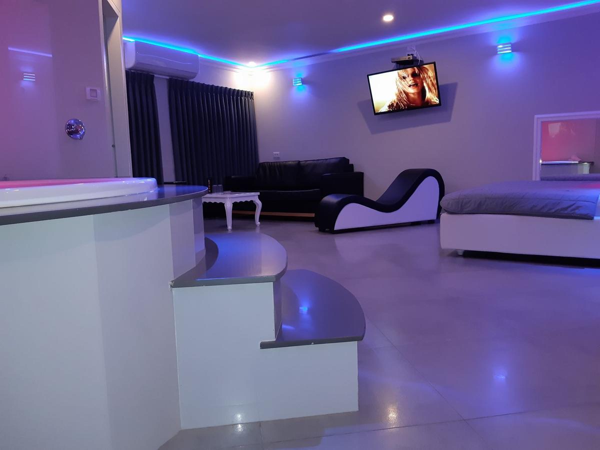 Spat Business Holon Exterior foto